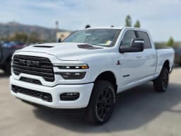 Ram 2500 Laramie 4x4 Crew Cab 6'4" Box 2027 — side view