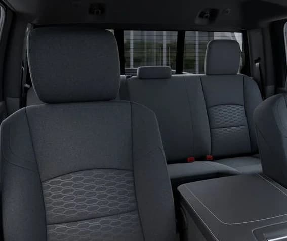 Ram 2500 Tradesman 4x4 Crew Cab 8' Box 2027 — side view