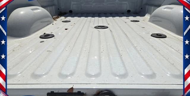 Ram 2500 Tradesman 4x4 Crew Cab 8' Box 2026 — side view