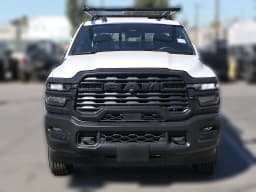 Ram 2500 Tradesman 4x4 Crew Cab 8' Box 2025 — side view