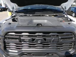 Ram 2500 Tradesman 4x4 Crew Cab 8' Box 2025 — side view