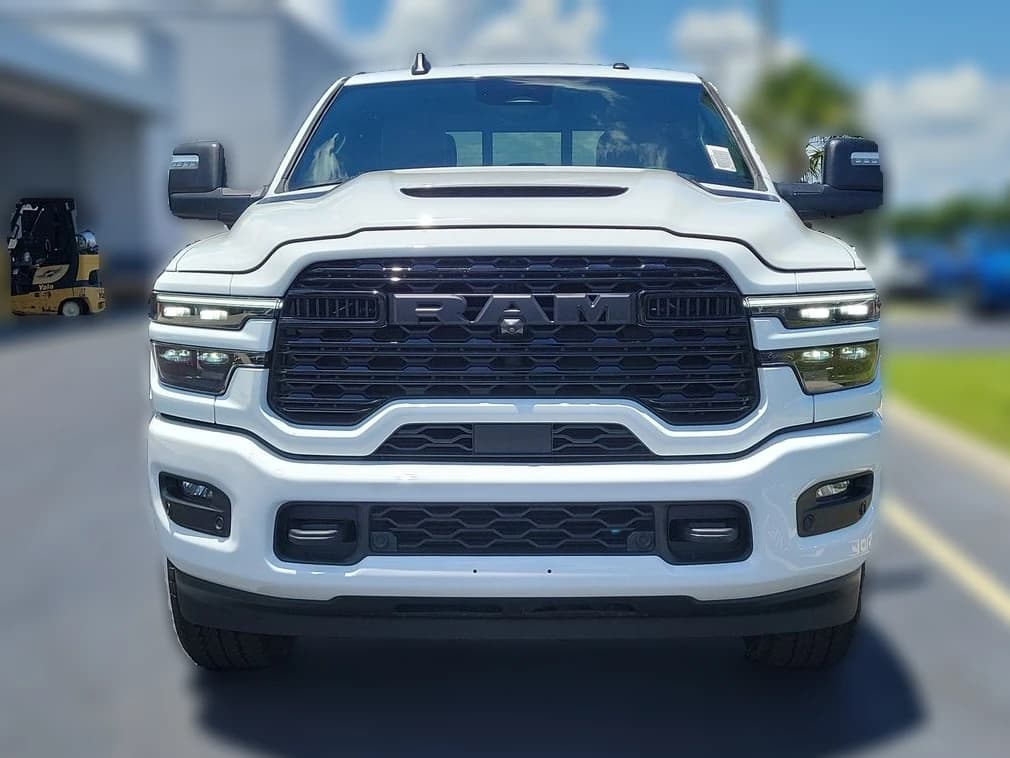 Ram 2500 Limited 4x4 Crew Cab 6'4" Box 2026 — side view