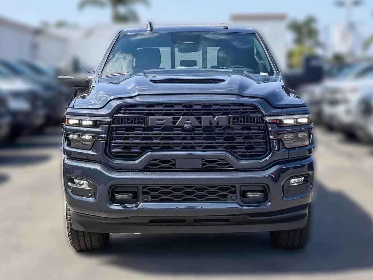 Ram 2500 Limited 4x4 Crew Cab 6'4" Box 2026 — side view