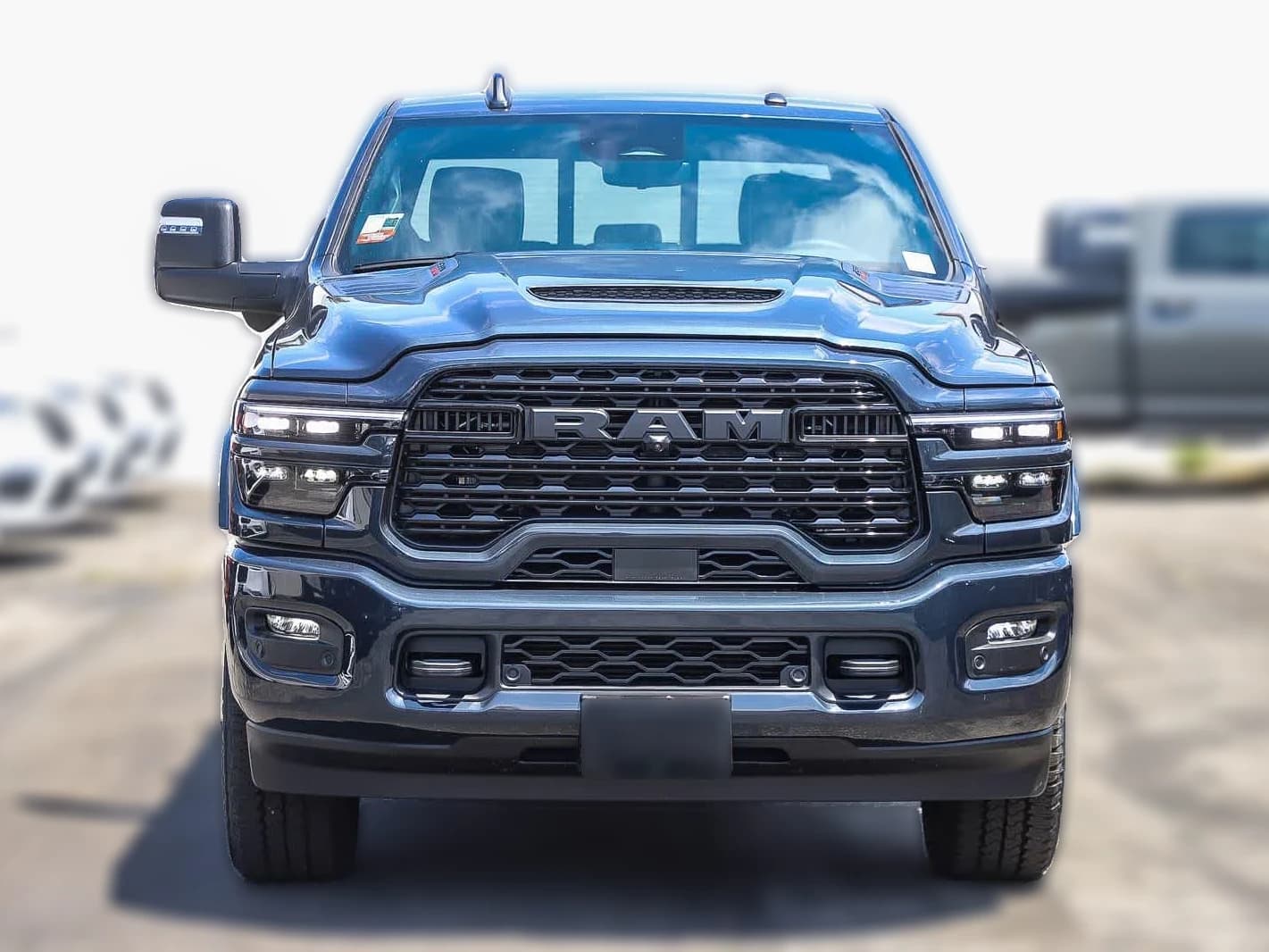 Ram 2500 Limited 4x4 Crew Cab 6'4" Box 2026 — side view