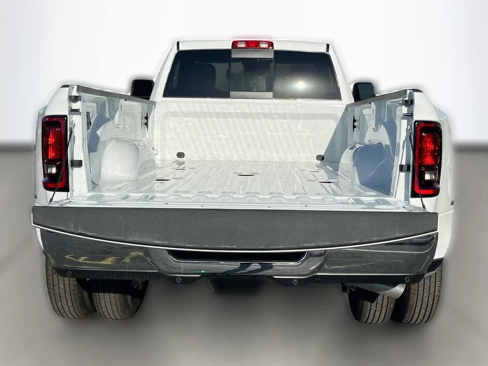 Ram 3500 Tradesman 4x4 Reg Cab 8' Box 2026 — side view