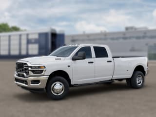 Ram 3500 Tradesman 4x4 Crew Cab 8' Box