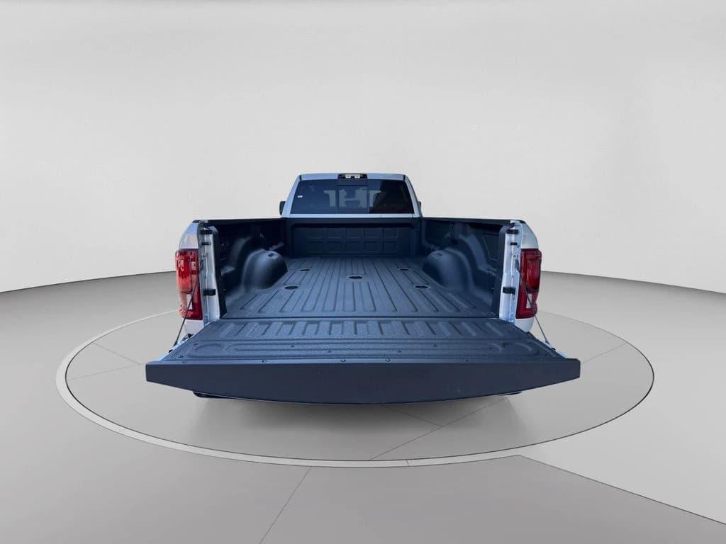 Ram 3500 Tradesman 4x4 Crew Cab 8' Box 2027 — side view