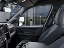 Ram 3500 Tradesman 4x4 Crew Cab 8' Box 2026 — side view