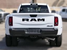 Ram 3500 Tradesman 4x4 Crew Cab 8' Box 2026 — side view