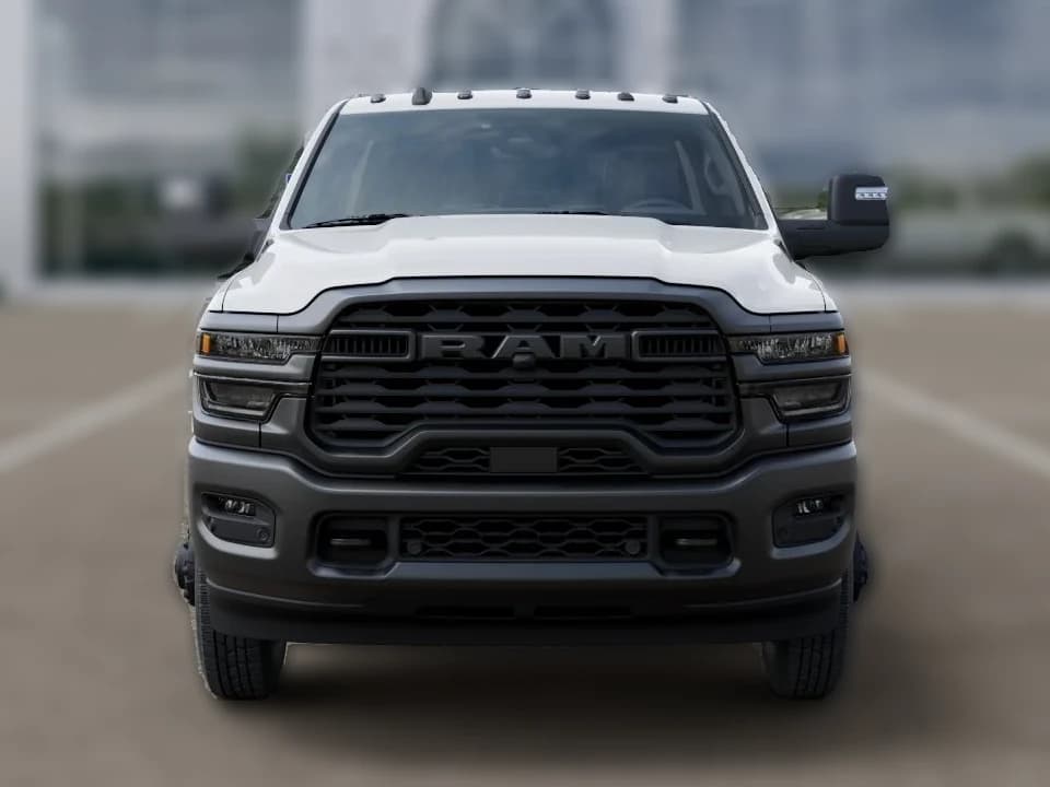 Ram 3500 Tradesman 4x4 Crew Cab 8' Box 2026 — side view