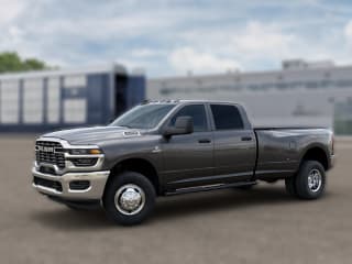 Ram 3500 Tradesman 4x4 Crew Cab 8' Box