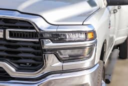 Ram 3500 Tradesman 4x4 Crew Cab 8' Box 2026 — side view