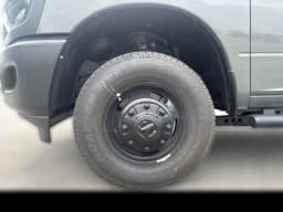 Ram 3500 Tradesman 4x4 Crew Cab 8' Box 2026 — side view