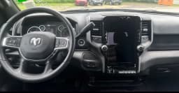 Ram 3500 Tradesman 4x4 Crew Cab 8' Box 2026 — side view