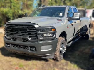 Ram 3500 Tradesman 4x4 Crew Cab 8' Box