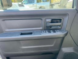 Ram 3500 Tradesman 4x4 Crew Cab 8' Box 2027 — side view