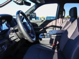 Ram 3500 Tradesman 4x4 Crew Cab 8' Box 2026 — side view