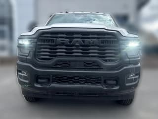 Ram 3500 Tradesman 4x4 Crew Cab 8' Box