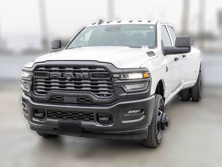 Ram 3500 Tradesman 4x4 Crew Cab 8' Box 2026 — side view