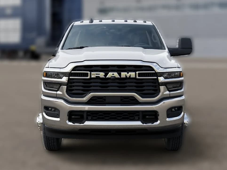 Ram 3500 Tradesman 4x4 Crew Cab 8' Box 2026 — side view