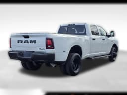Ram 3500 Tradesman 4x4 Crew Cab 8' Box 2026 — side view