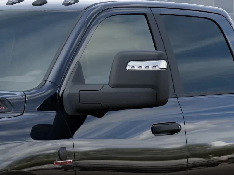 Ram 3500 Big Horn 4x4 Crew Cab 8' Box 2026 — side view