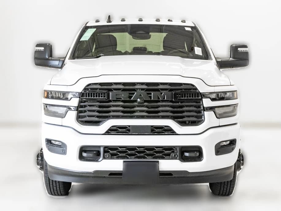 Ram 3500 Big Horn 4x4 Crew Cab 8' Box 2027 — side view