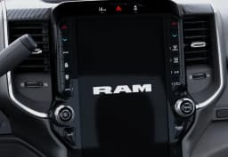 Ram 3500 Big Horn 4x4 Crew Cab 8' Box 2026 — side view