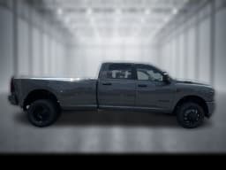 Ram 3500 Big Horn 4x4 Crew Cab 8' Box 2026 — side view