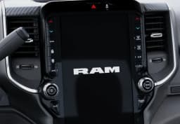 Ram 3500 Big Horn 4x4 Crew Cab 8' Box 2026 — side view