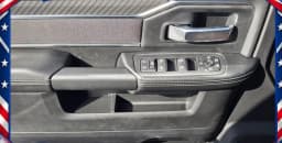 Ram 3500 Lone Star 4x4 Crew Cab 8' Box 2026 — side view