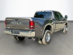 Ram 3500 Big Horn 4x4 Crew Cab 8' Box 2026 — side view