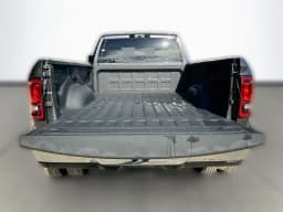 Ram 3500 Big Horn 4x4 Crew Cab 8' Box 2026 — side view