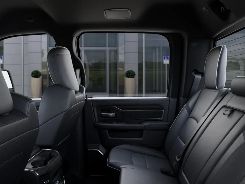 Ram 3500 Laramie 4x4 Crew Cab 8' Box 2026 — side view