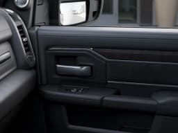 Ram 3500 Laramie 4x4 Crew Cab 8' Box 2026 — side view
