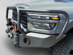 Ram 3500 Laramie 4x4 Crew Cab 8' Box 2026 — side view