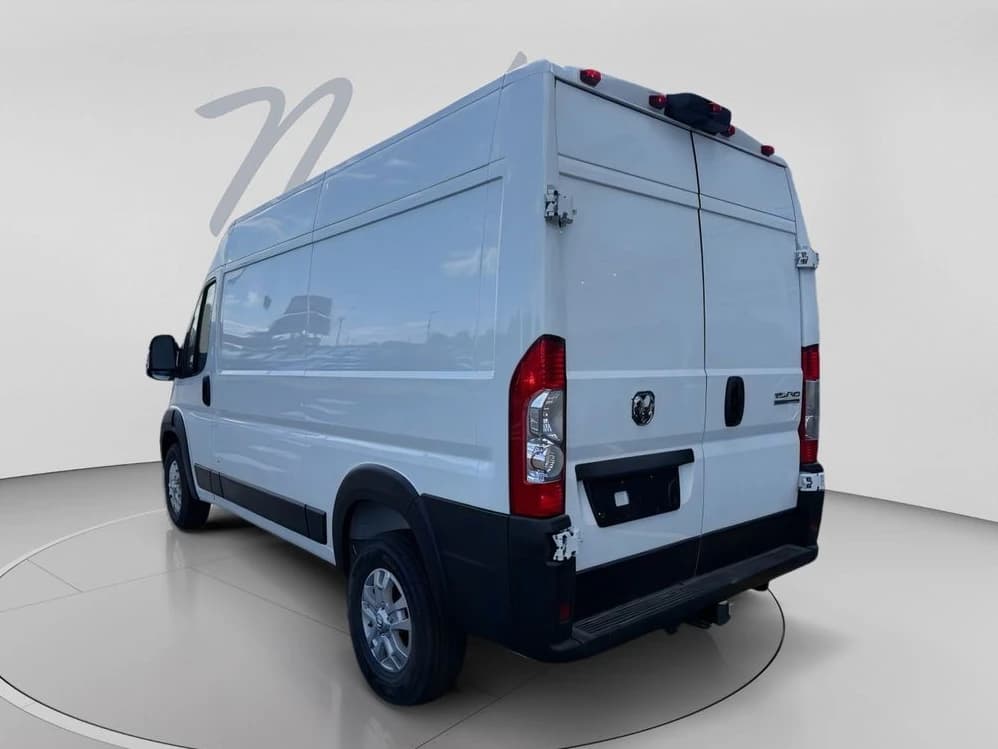 Ram ProMaster Cargo Van SLT 1500 High Roof 136" WB 2026 — side view