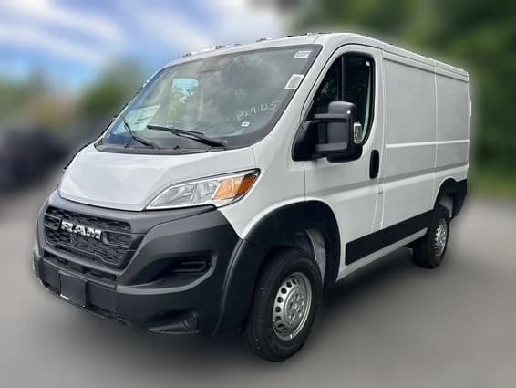 Ram ProMaster Cargo Van Tradesman 1500 Low Roof 118" WB w/Pass Seat 2026 — side view