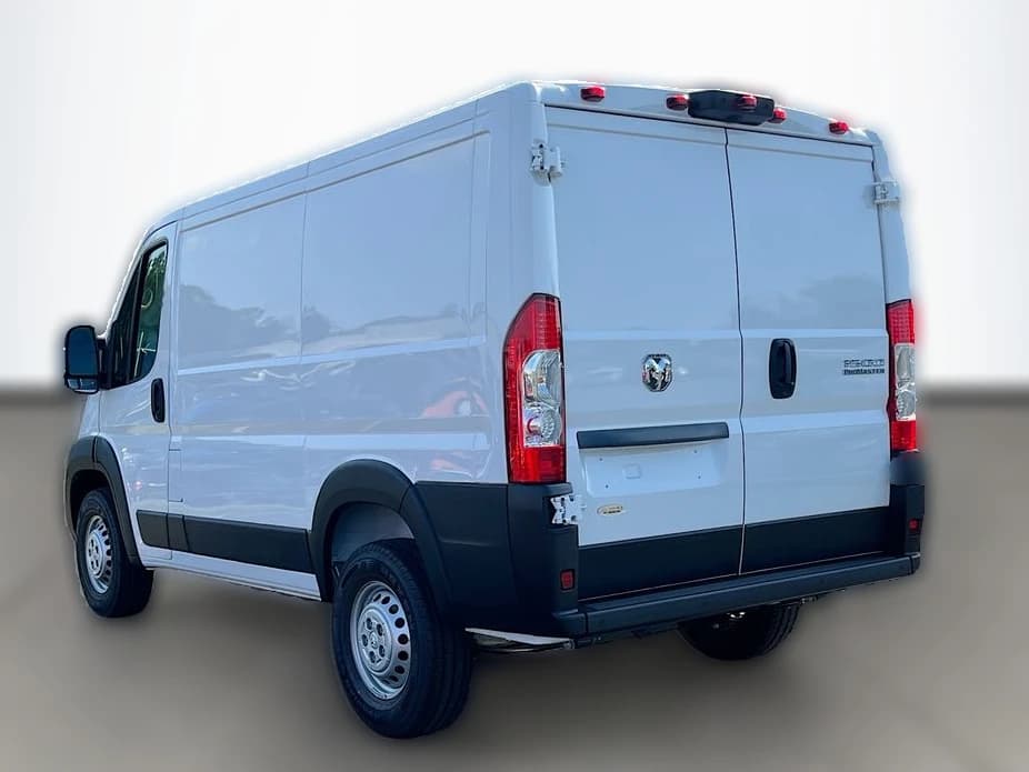 Ram ProMaster Cargo Van Tradesman 1500 Low Roof 118" WB w/Pass Seat 2026 — side view