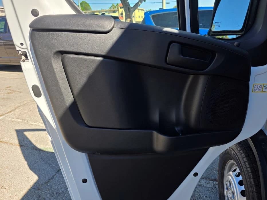 Ram ProMaster Cargo Van Tradesman 1500 Low Roof 118" WB w/Pass Seat 2026 — side view