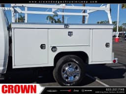 Ram 2500 Tradesman 4x2 Reg Cab 8' Box 2026 — side view