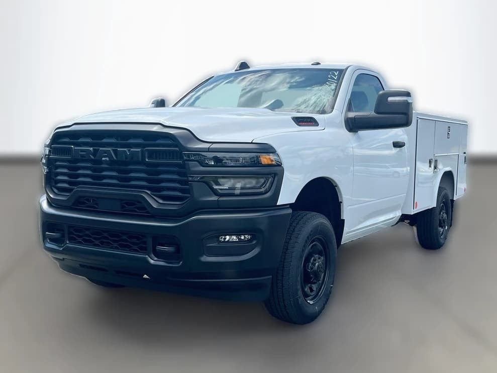 Ram 2500 Tradesman 4x4 Reg Cab 8' Box 2026 — side view