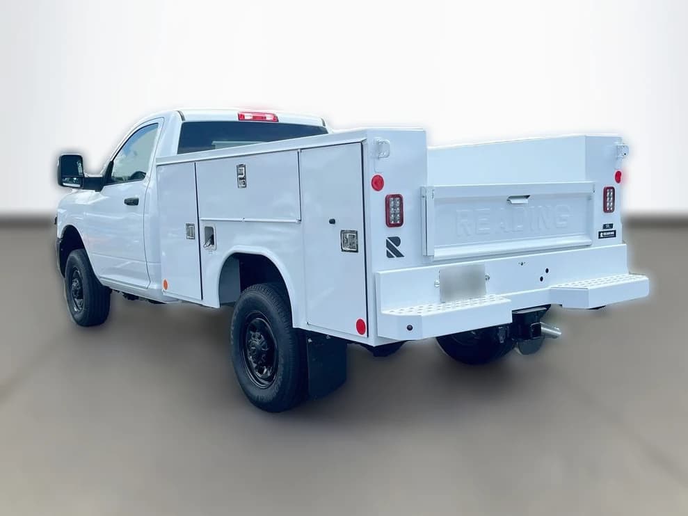 Ram 2500 Tradesman 4x4 Reg Cab 8' Box 2026 — side view