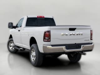Ram 2500 Tradesman 4x4 Reg Cab 8' Box