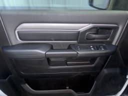 Ram 2500 Tradesman 4x4 Reg Cab 8' Box 2026 — side view