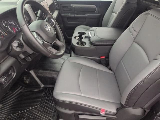 Ram 2500 Tradesman 4x4 Reg Cab 8' Box 2026 — side view