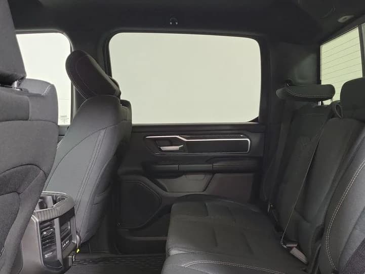 Ram 1500 Big Horn 4x2 Crew Cab 5'7" Box 2026 — side view