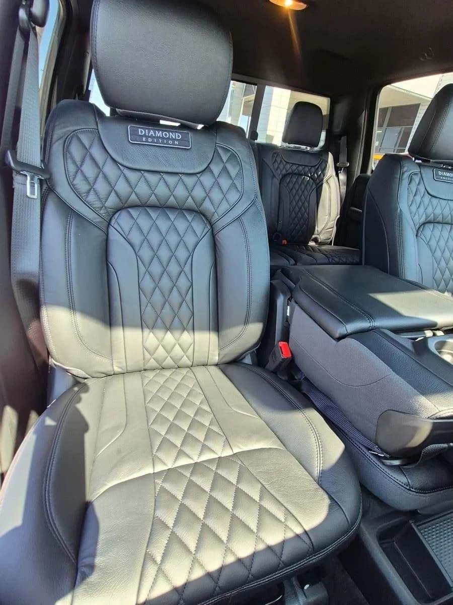 Ram 1500 Big Horn 4x2 Crew Cab 5'7" Box 2026 — side view