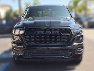 Ram 1500 Big Horn 4x2 Crew Cab 5'7" Box