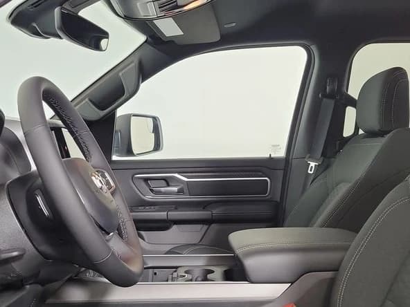 Ram 1500 Big Horn 4x2 Crew Cab 5'7" Box 2026 — side view
